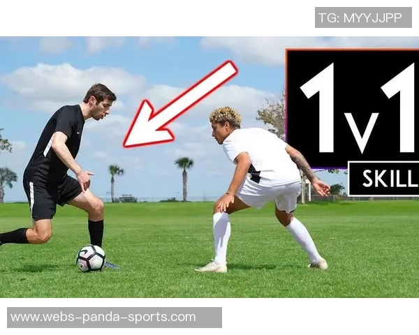 掌握足球搓球技巧的秘诀与实用训练方法解析